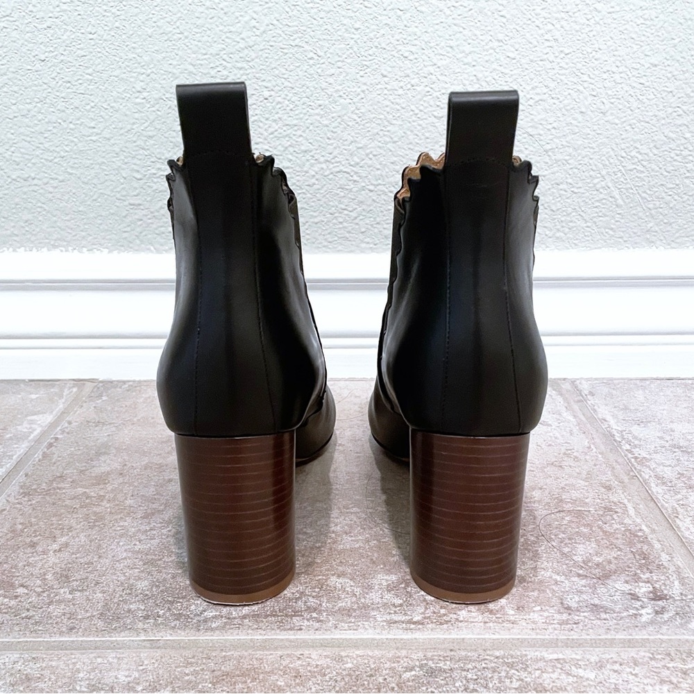 Chloé scalloped leather black Chelsea ankle boots booties - Size 7.5 - Picture 4 of 8